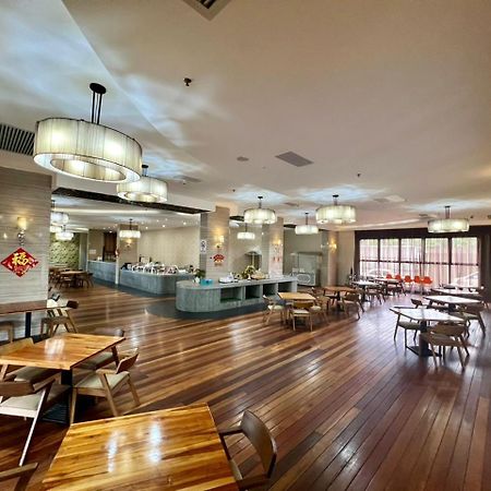 Livingston Hotel SDK Екстериор снимка