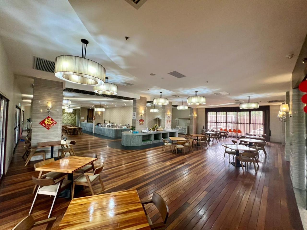 Livingston Hotel SDK Екстериор снимка