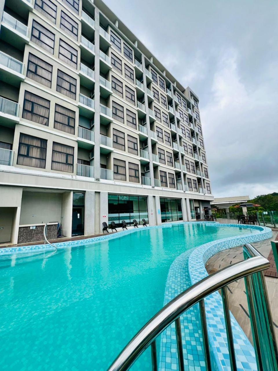 Livingston Hotel SDK Екстериор снимка