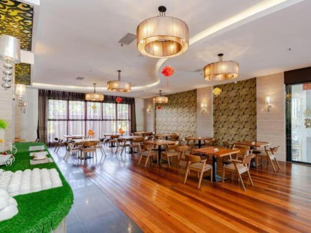 Livingston Hotel SDK Екстериор снимка